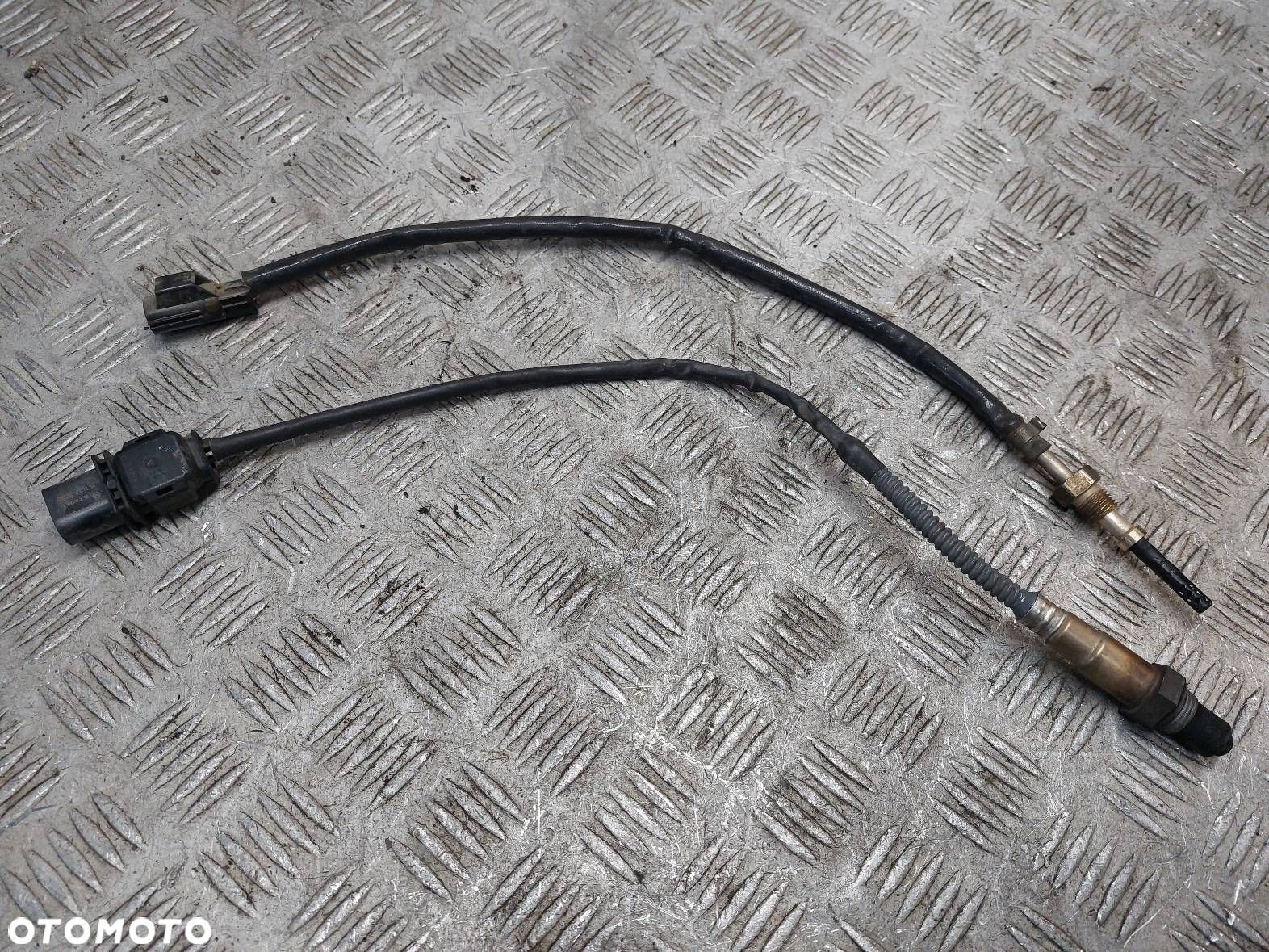SONDA LAMBDA + CZUJNIK SPALIN  VOLVO XC90 I 2.4 D5 30751034 30751456A - 1