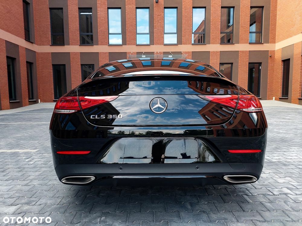 Mercedes-Benz CLS - 10