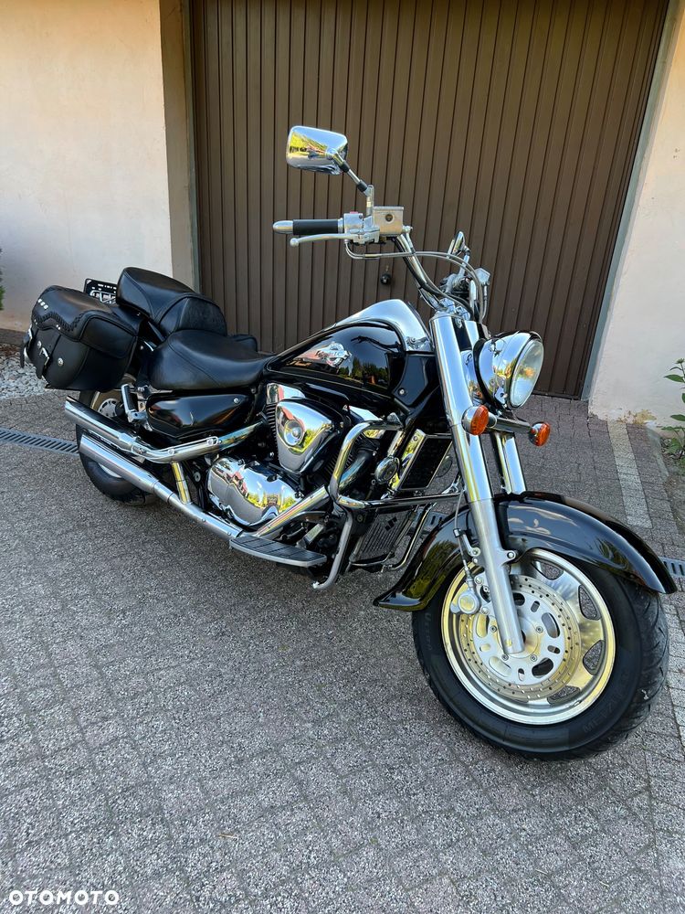 Suzuki Intruder - 29
