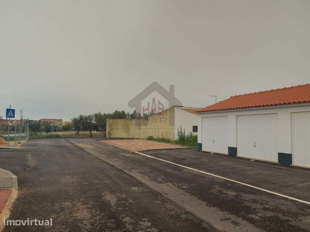 Excelente Garagem Recente - Grande imagem: 3/7