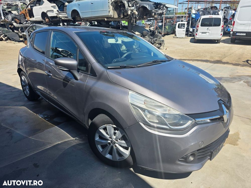 Dezmembram  Renault Clio 4 2018 1.5dci Euro 6 - 1