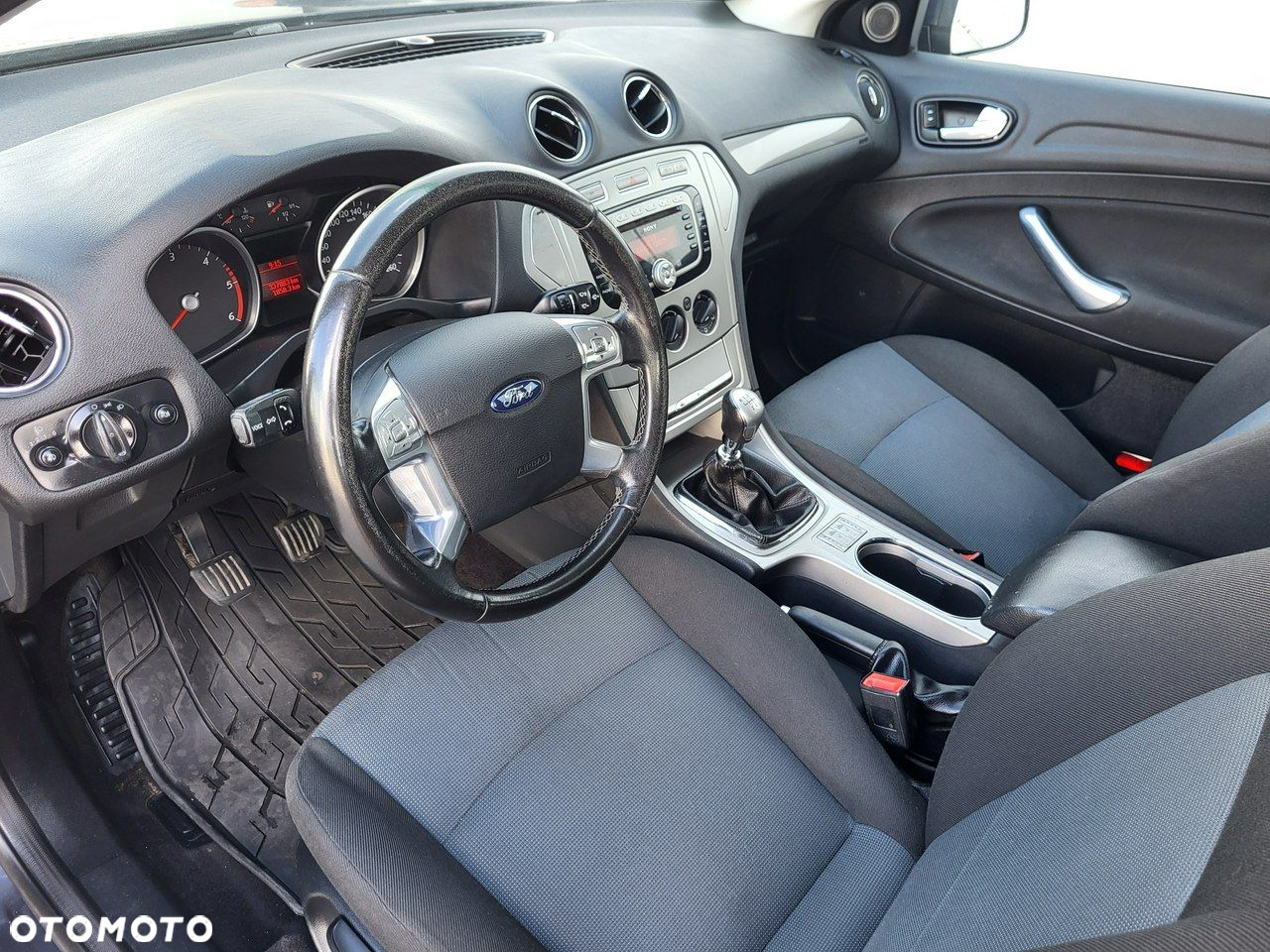 Ford Mondeo - 15