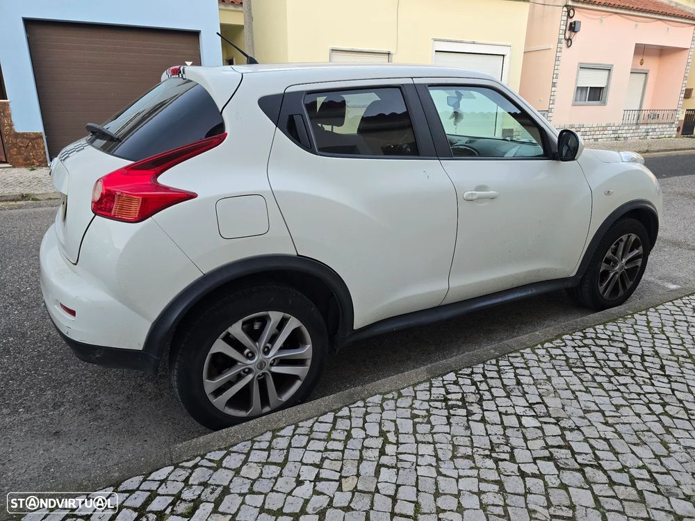 Nissan Juke 1.6 Eco Tekna Sport - 4