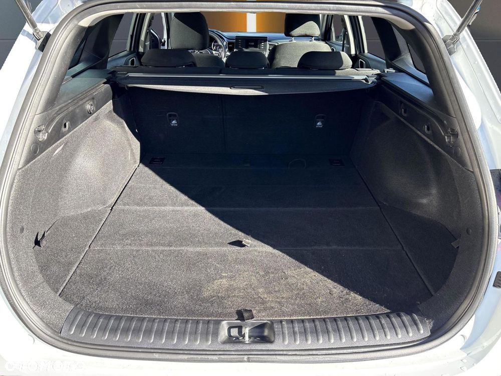 Kia Ceed - 17