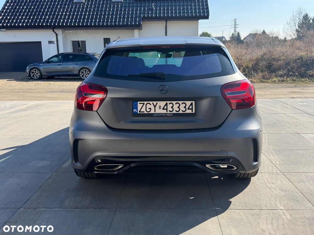 Mercedes-Benz Klasa A 180 7G-DCT AMG Line - 2