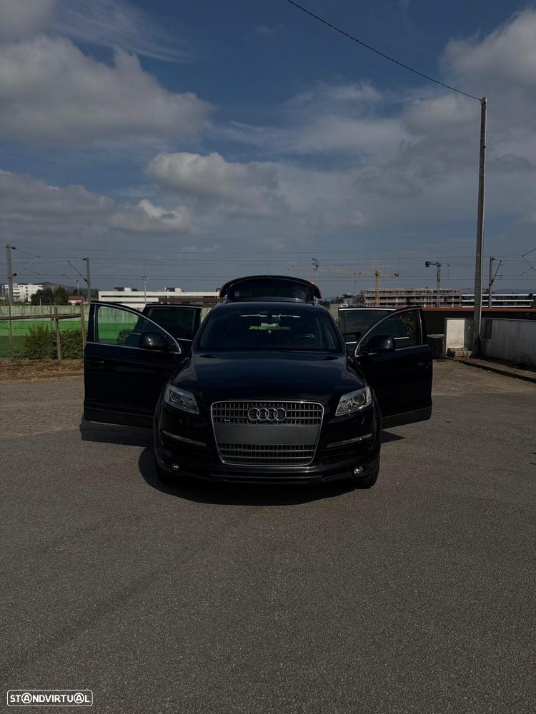 Audi Q7 3.0 V6 TDi quattro Tiptronic - 12