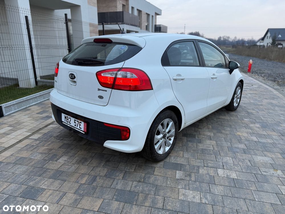 Kia Rio 1.2 ISG Dream-Team Edition - 5
