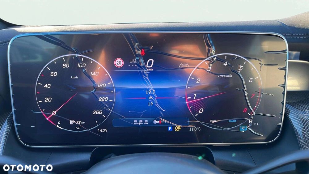 Mercedes-Benz GLC - 14