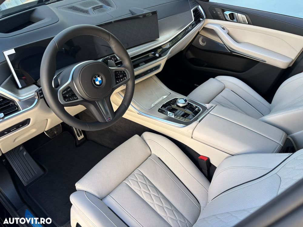 BMW X7 xDrive40i - 12