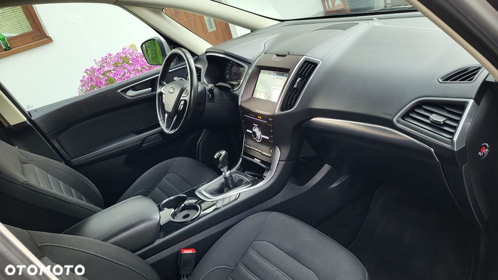 Ford Galaxy 2.0 TDCi Titanium - 23