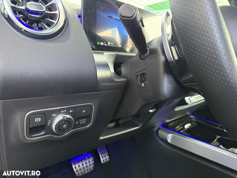 Mercedes-Benz GLB 200 d 8G-DCT AMG Line - 28