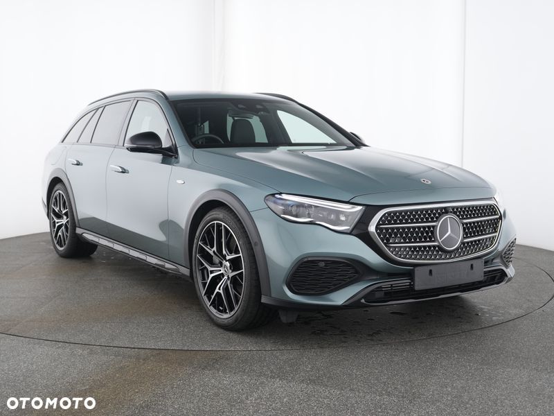 Mercedes-Benz Klasa E 300 de PHEV 4-Matic All-Terrain Avantgarde 9G-Tronic - 2