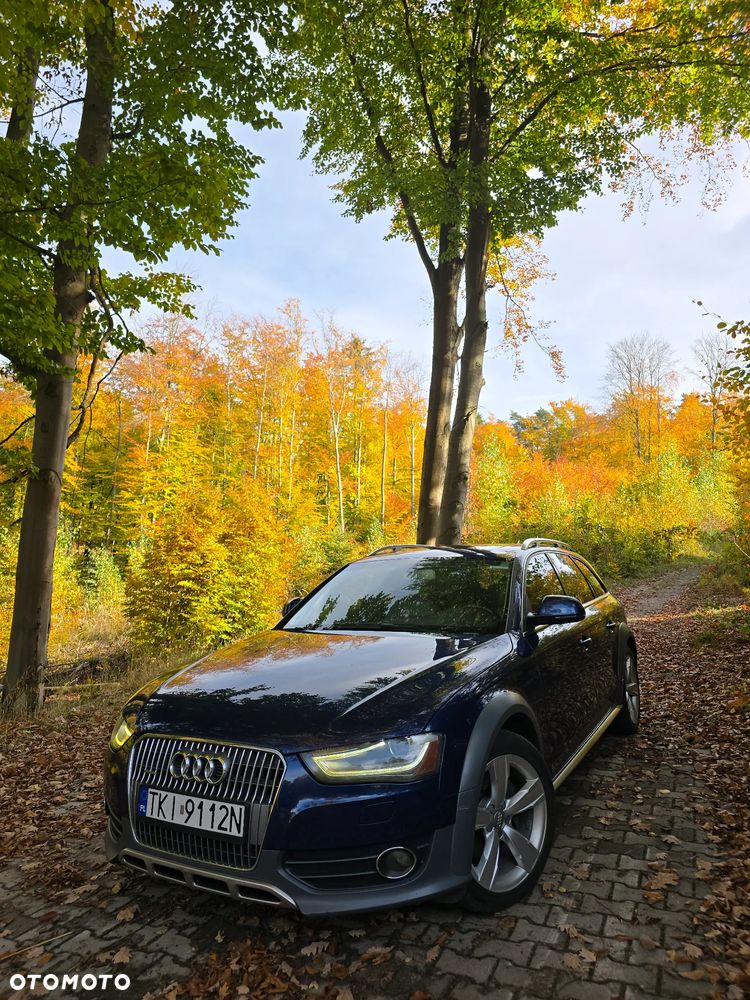 Audi A4 Allroad - 1