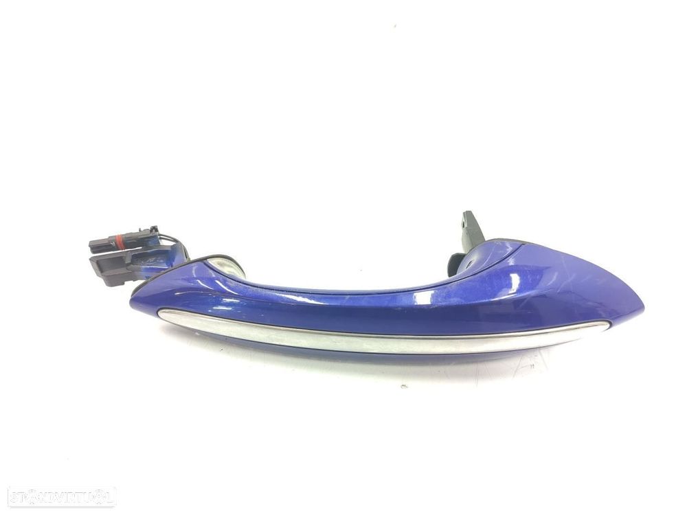 PUXADOR EXTERIOR FRENTE DIREITO BMW SERIE 6 GRAN COUPE F06 - 1
