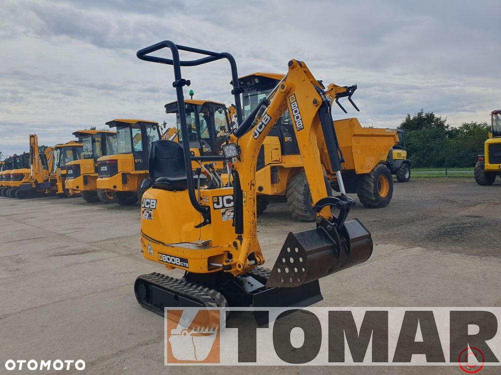 JCB 8008 - 3