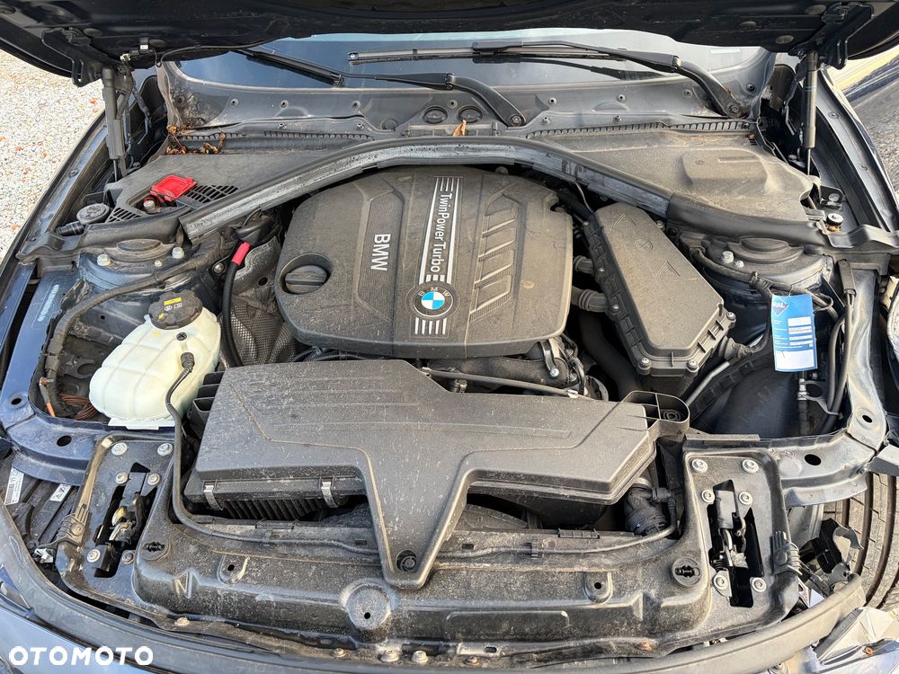 BMW Seria 3 - 18