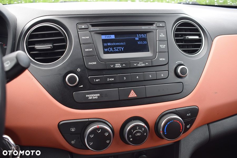 Hyundai i10 1.0 Trend - 12