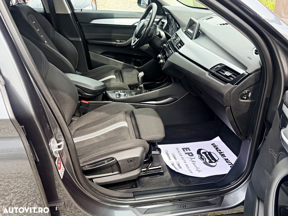 BMW X1 sDrive18d xLine - 17