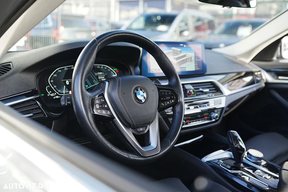 BMW Seria 5 545e xDrive AT PHEV - 10