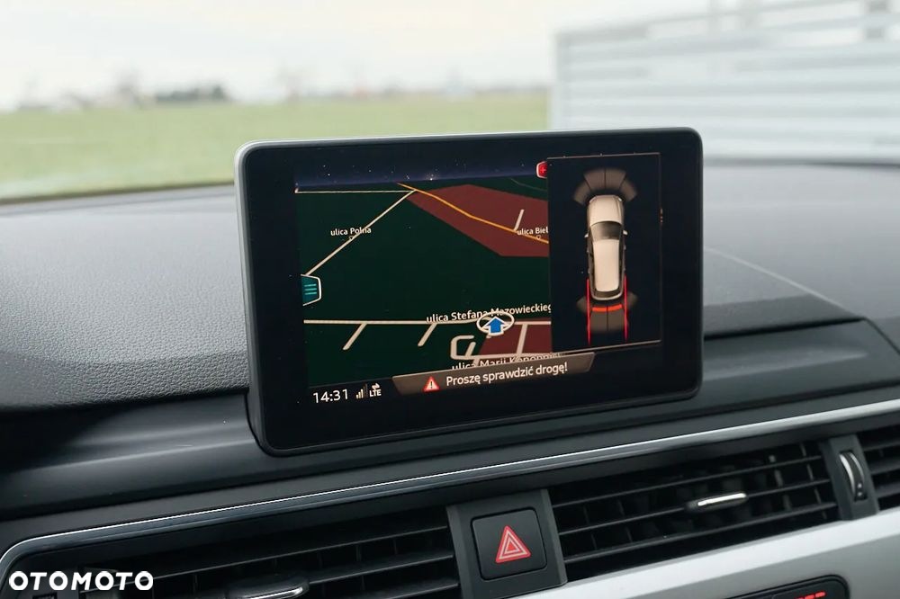 Audi A4 2.0 TDI Design S tronic - 38