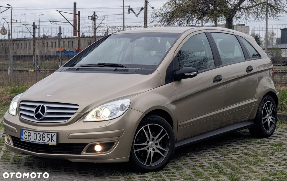 Mercedes-Benz Klasa B 180 CDI - 2