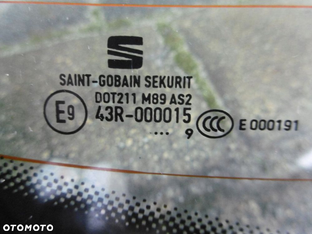 seat ibiza 6f0 h/b 2019r - szyba tylna - 4