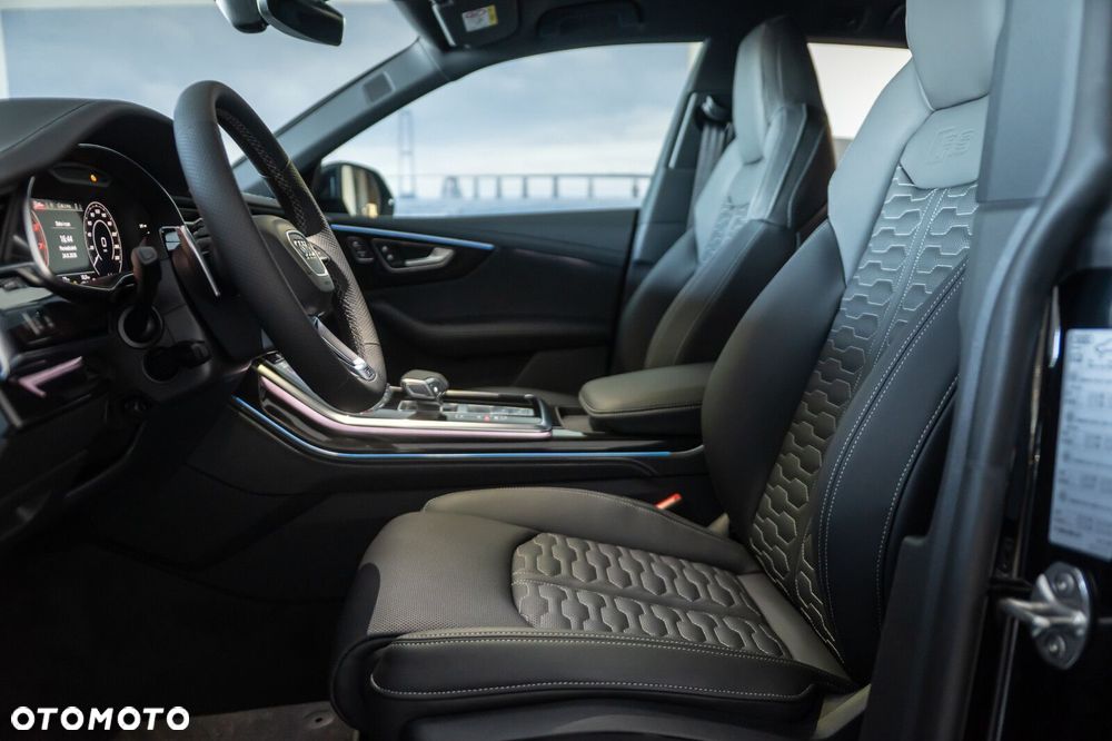 Audi RS Q8 - 14
