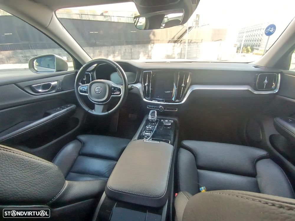Volvo V60 2.0 T8 AWD TE Inscription - 16