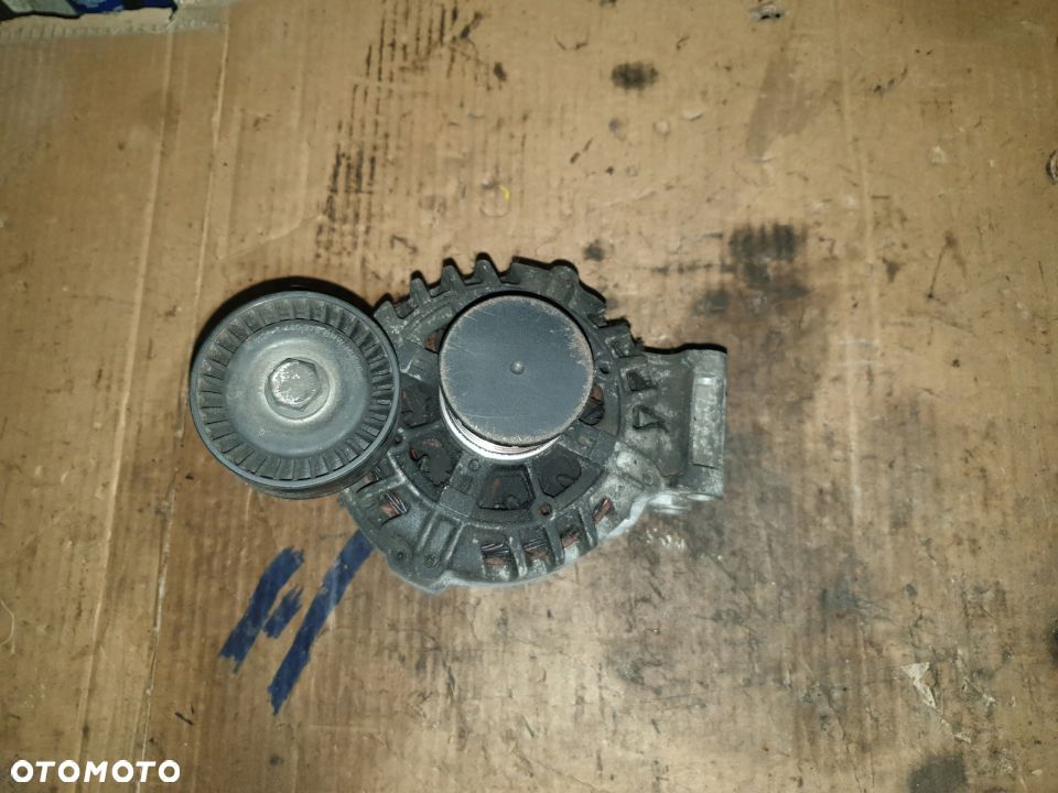 BMW E46 1.8B ALTERNATOR 7516107 - 1