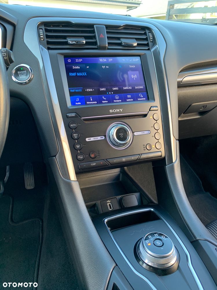 Ford Mondeo 2.0 EcoBlue Titanium - 12