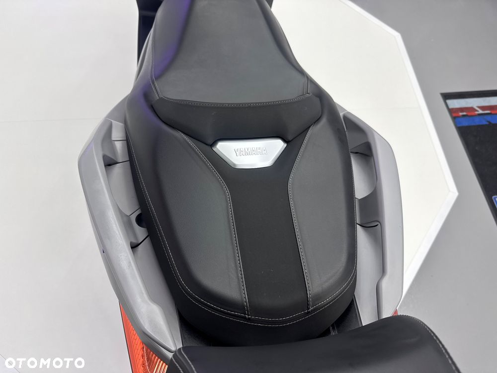 Yamaha X-max - 22