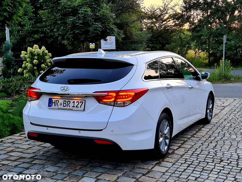 Hyundai i40 1.7 CRDi Premium DCT - 2