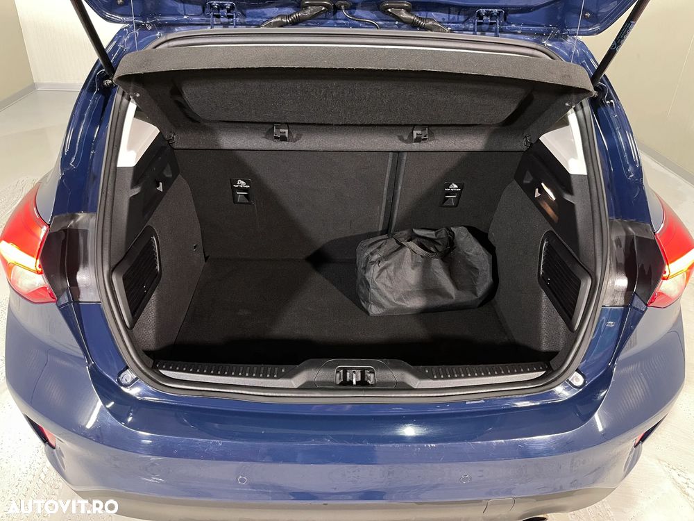 Ford Focus 2.0 EcoBlue Titanium - 12