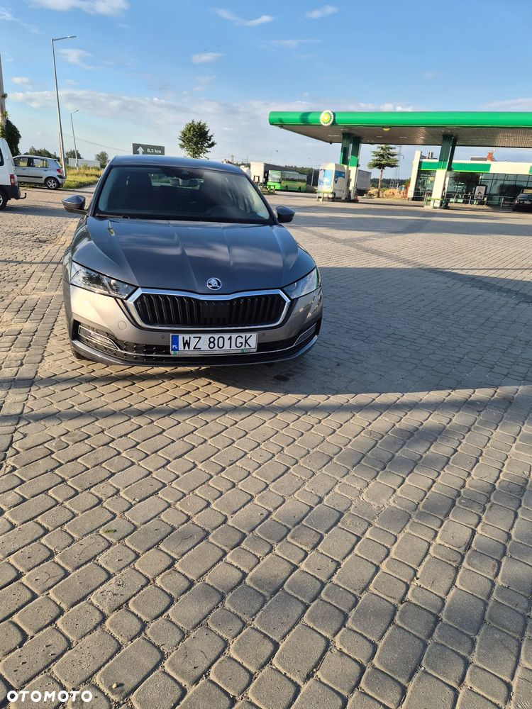 Skoda Octavia 2.0 TDI Style DSG - 14