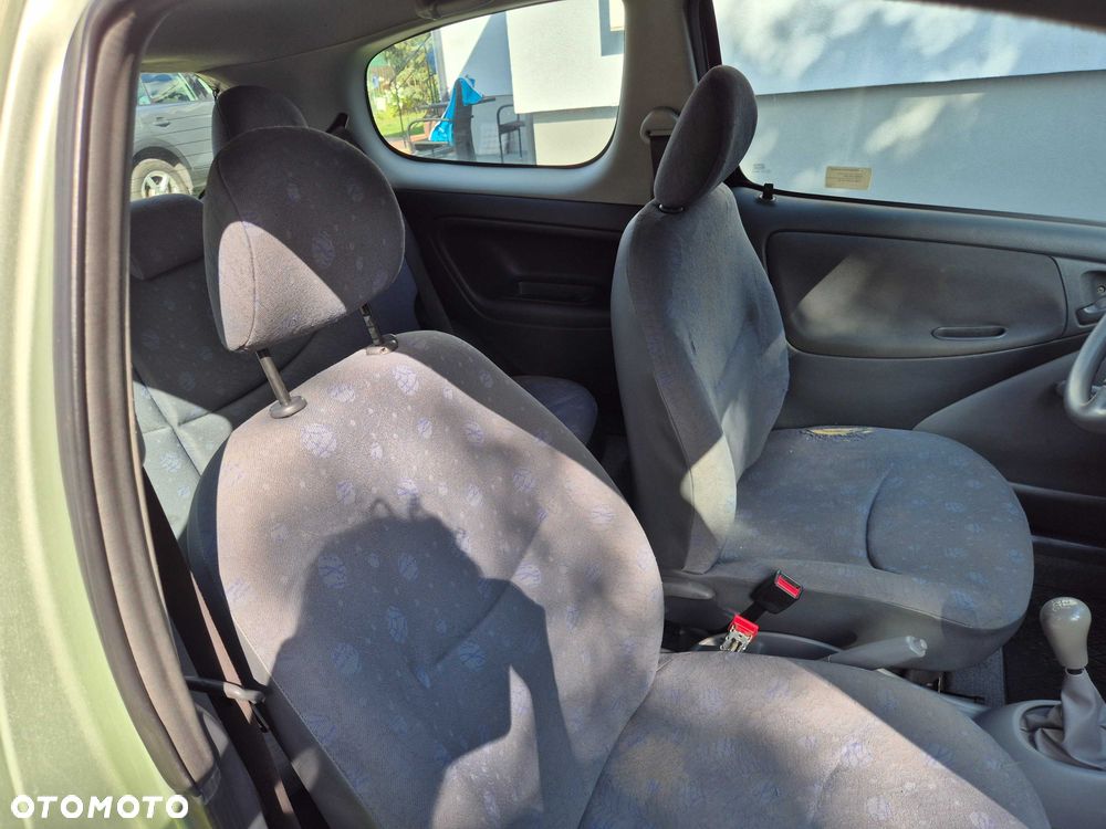 Toyota Yaris - 5