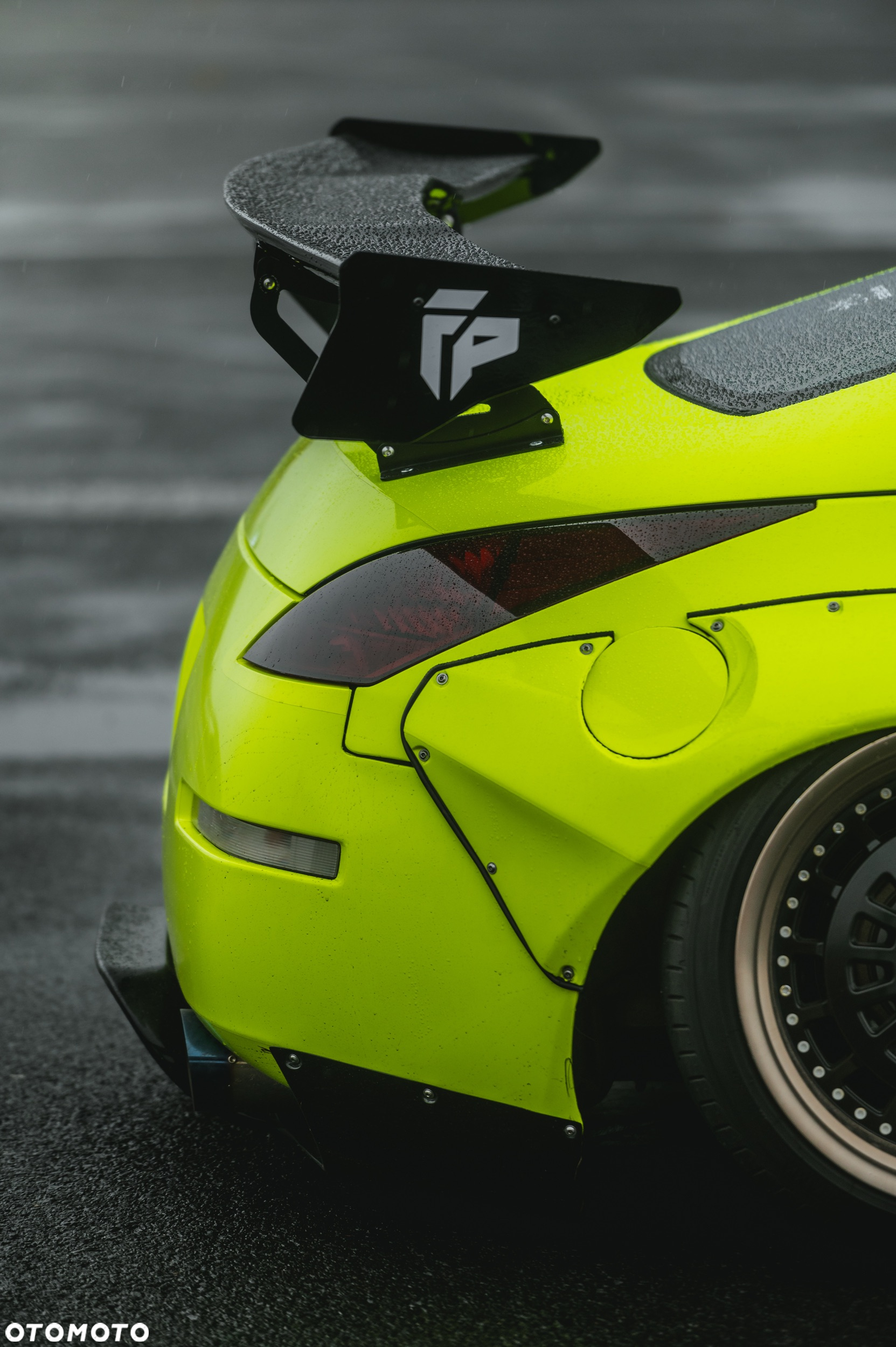 Nissan 350 Z - 32