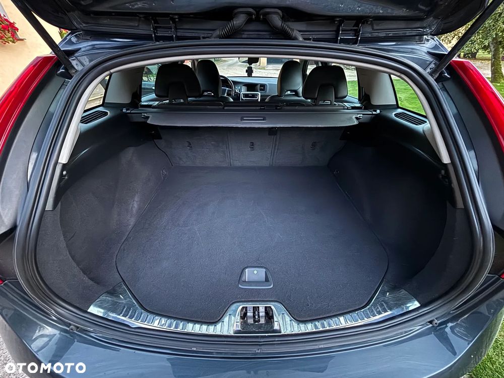Volvo V60 - 14