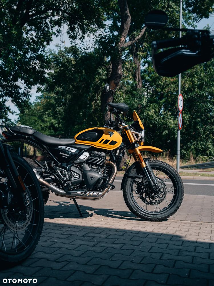 Triumph Scrambler - 23