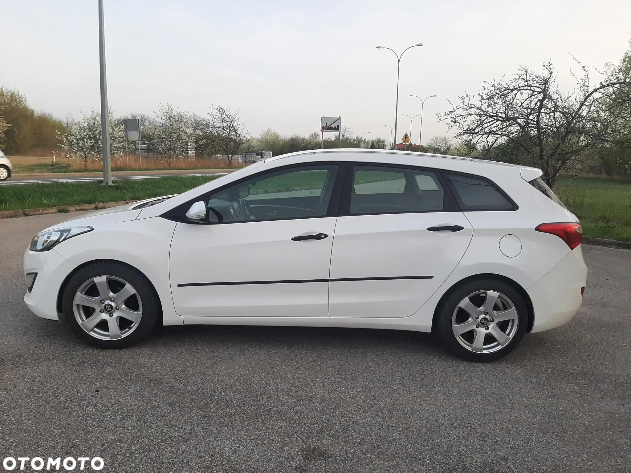 Hyundai i30 1.4 CRDi Comfort - 3