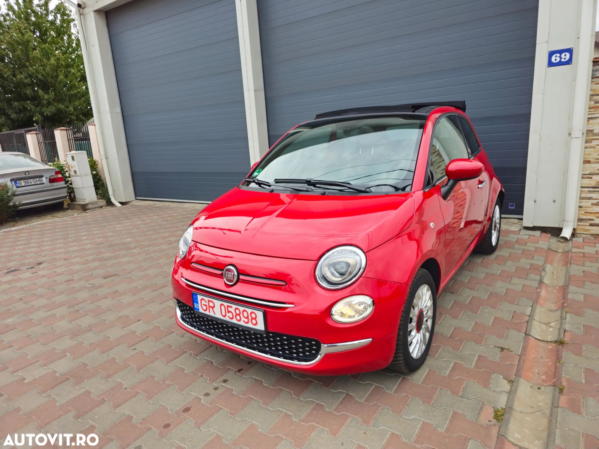 Fiat 500 Cabrio MHEV 1.0 Red - 1