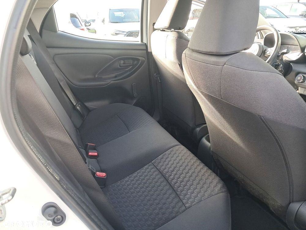 Toyota Yaris 1.5 Comfort - 20
