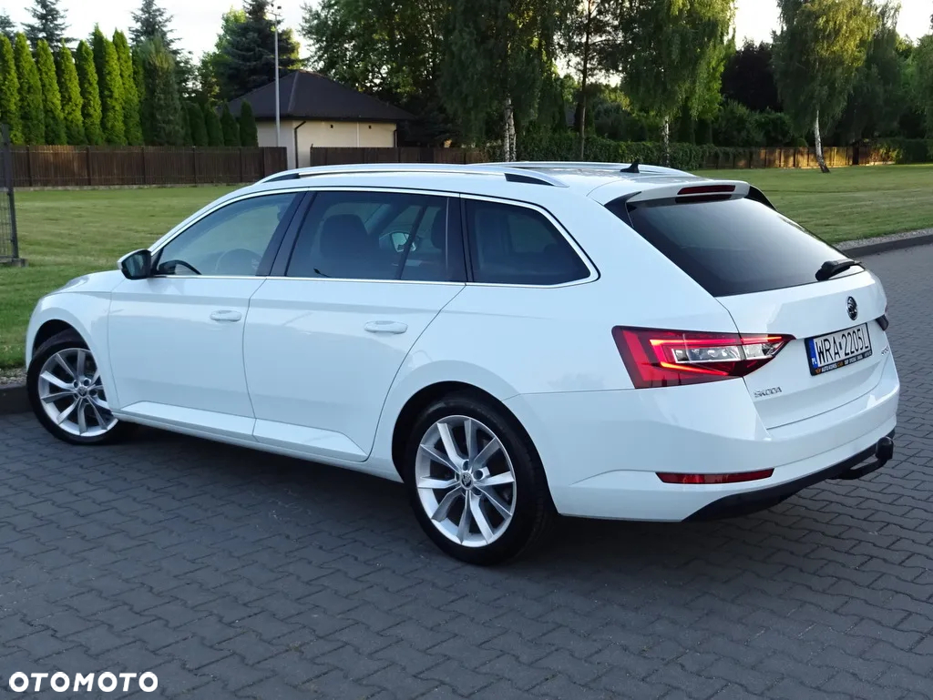 Skoda Superb - 17