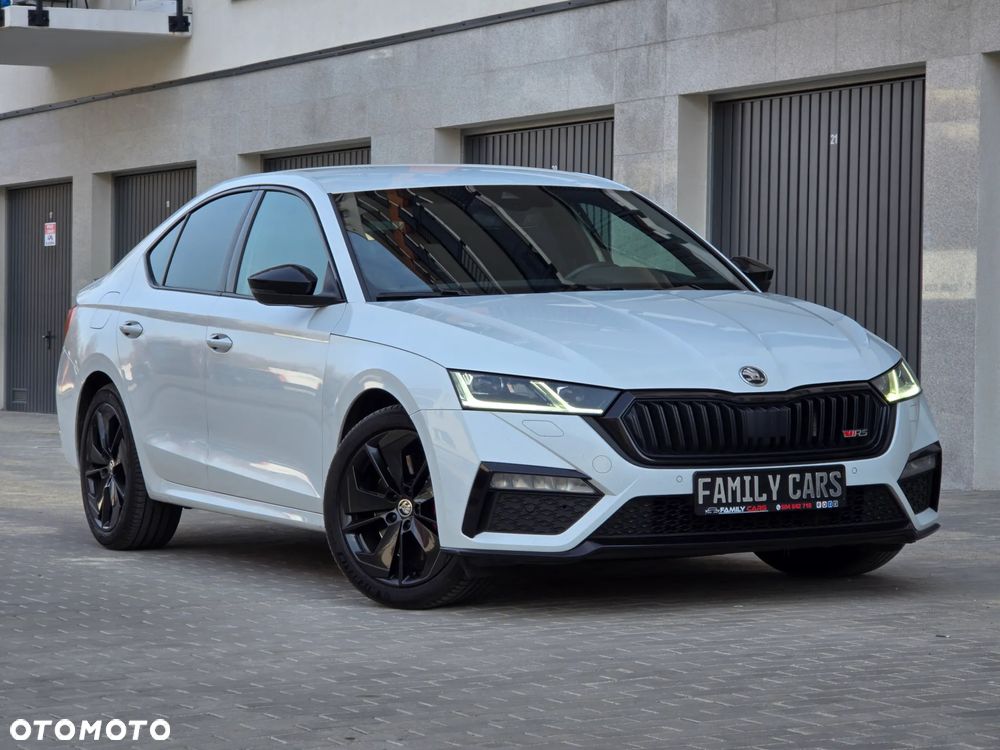 Skoda Octavia 2.0 TSI RS - 8
