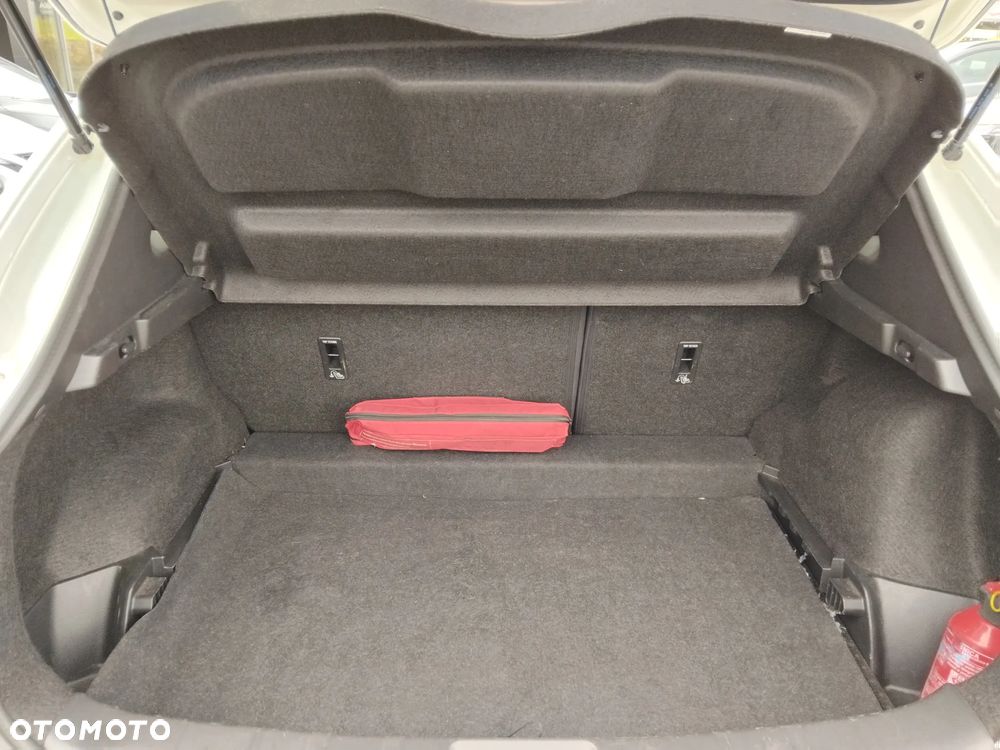 Nissan Qashqai 1.7 dCi Xtronic ALL-MODE 4x4i N-CONNECTA - 23
