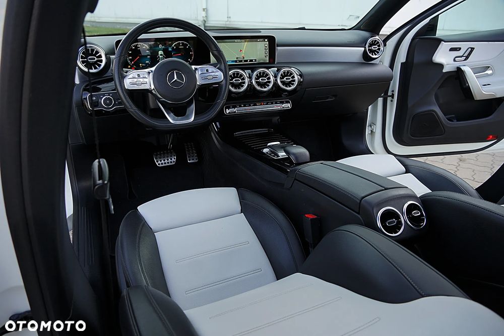 Mercedes-Benz Klasa A 200 d 8G-DCT Edition AMG Line - 27