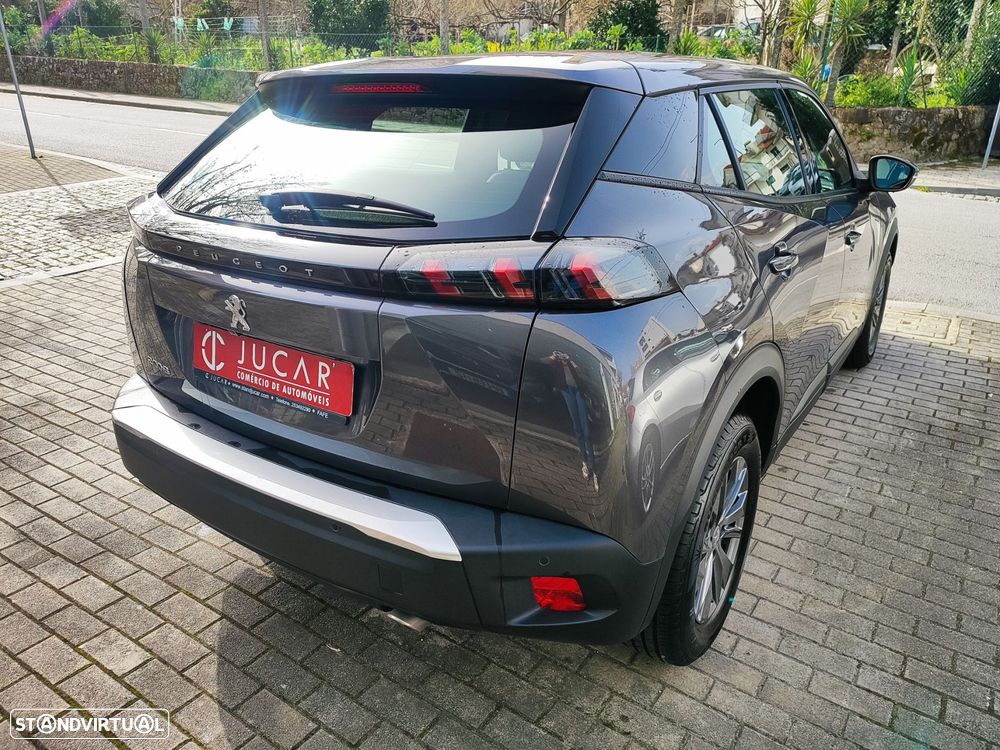 Peugeot 2008 1.5 BlueHDi Allure Pack EAT8 - 4
