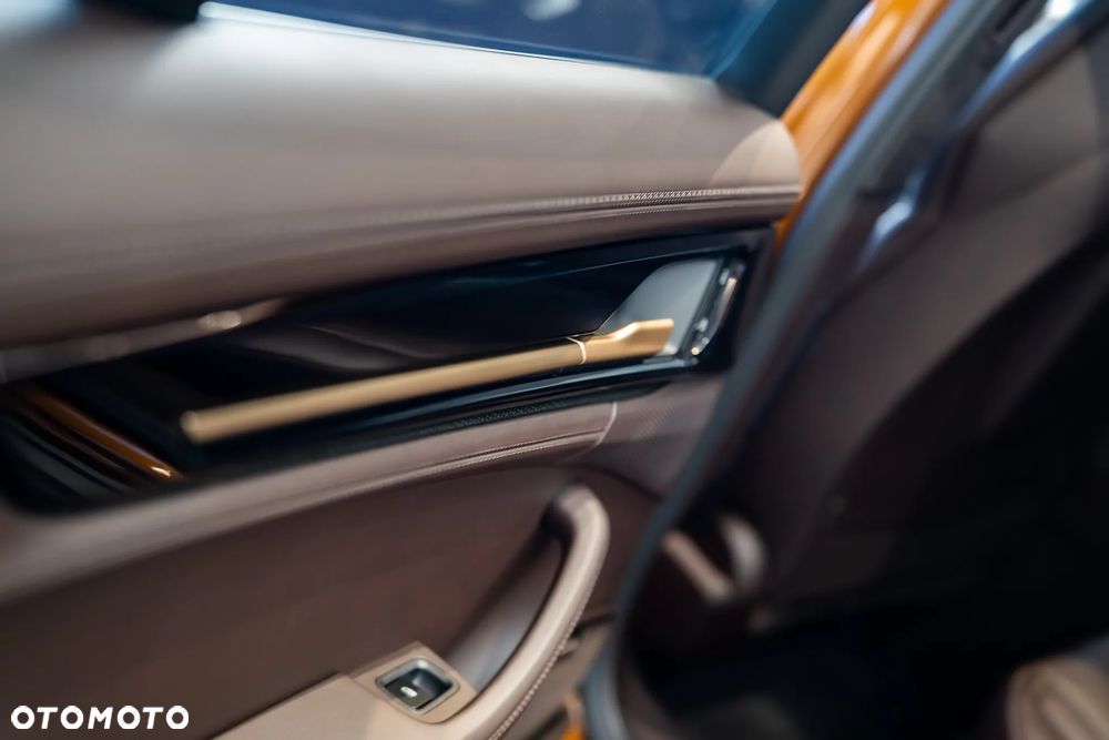 Porsche Panamera Turbo S E-Hybrid PHEV - 20