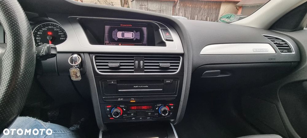 Audi A4 Avant 2.0 TDI DPF quattro Attraction - 24
