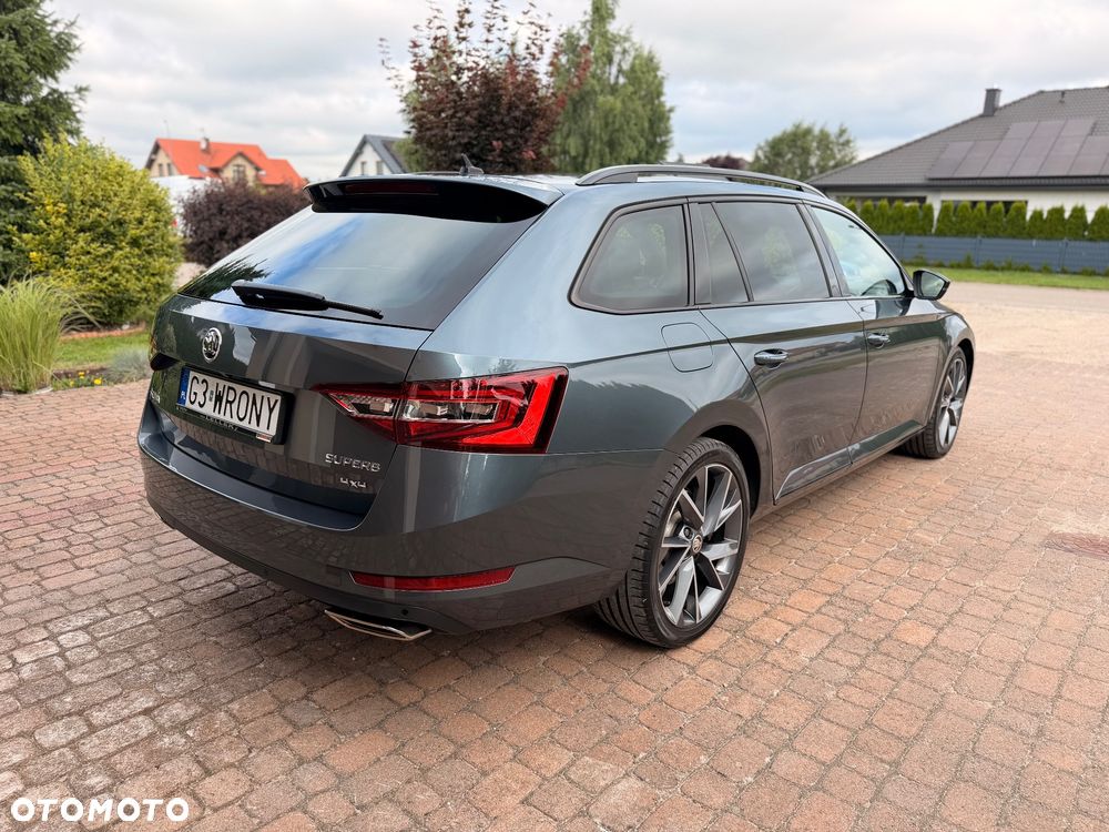 Skoda Superb 2.0 TSI 4x4 Sportline DSG - 5