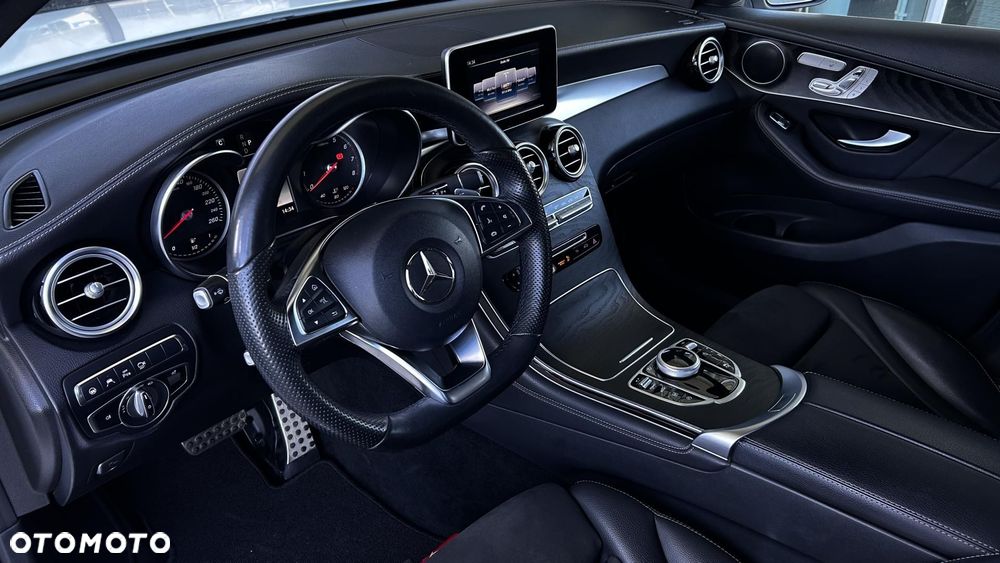 Mercedes-Benz GLC - 11